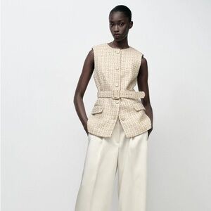 NWT Zara Chic Beige Tweed Sleeveless Vest XS with Tags
